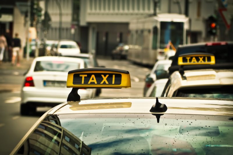 Jak zostać taksówkarzem